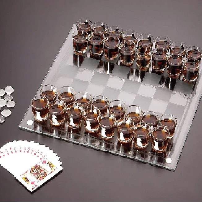 3 in 1 glass drinking chess set and shot glass drinking game with poker and chess