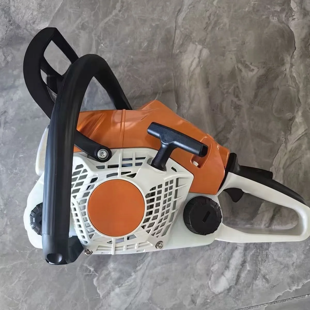 Imported Electric Chainsaws 172/182/212 DIY Grade Petrol & Battery Powered for Wood Sawting & Logging