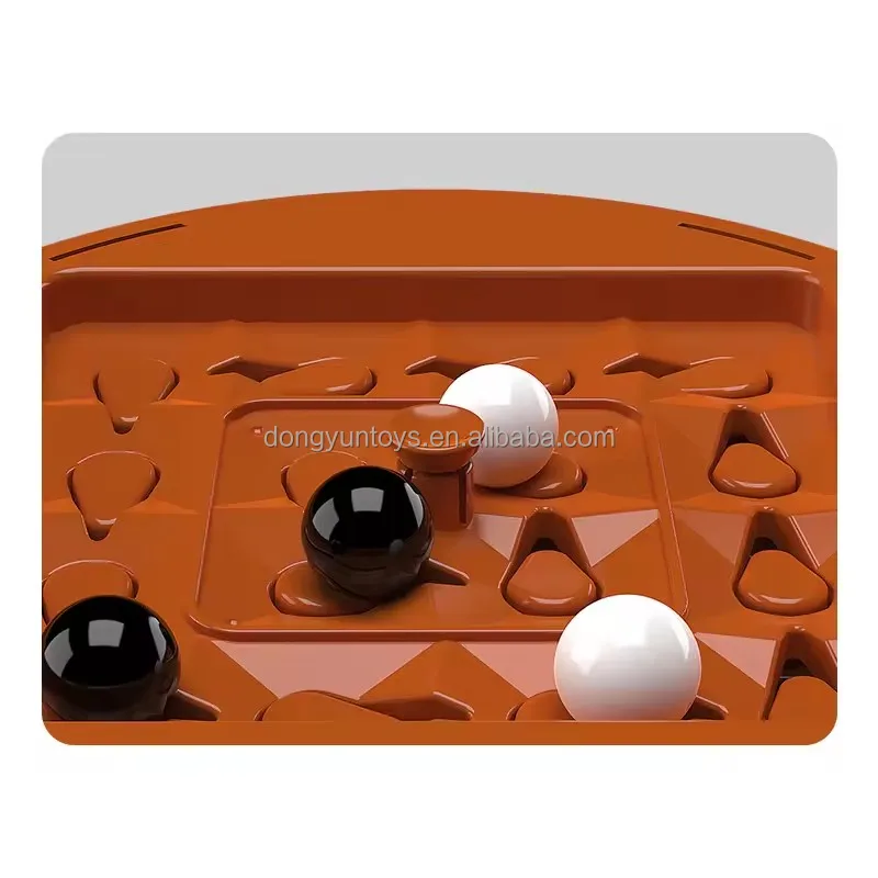 2024 hot selling Track Logic Chess Board Game Thinking Development Interactive family game party board game