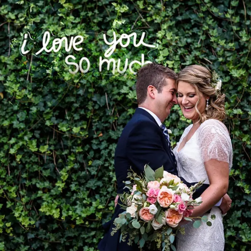 High Quality Material I Love You so Much Neon Signs LED Light Sign for Wedding Bedroom Decor Home