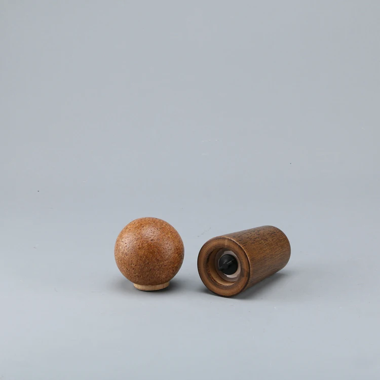 Eco-Friendly Cute Modern Style Custom Logo Miniature Bamboo Pepper Mill