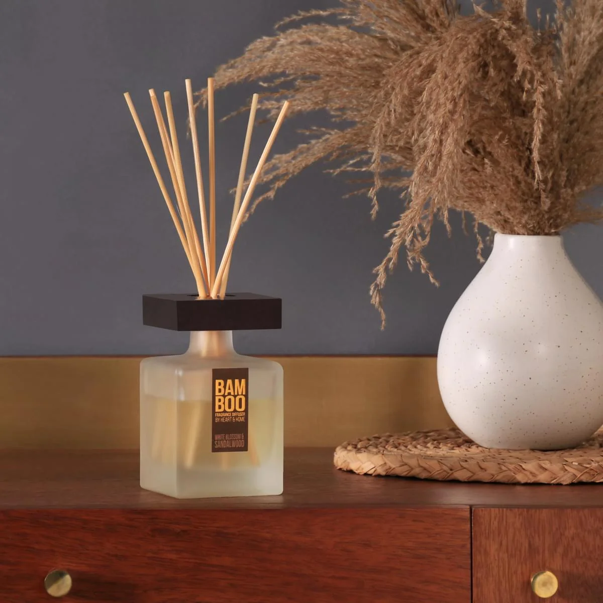 Mescente Custom Factory Decorative Aroma Scent Home Diffuser Perfume With Box Packing