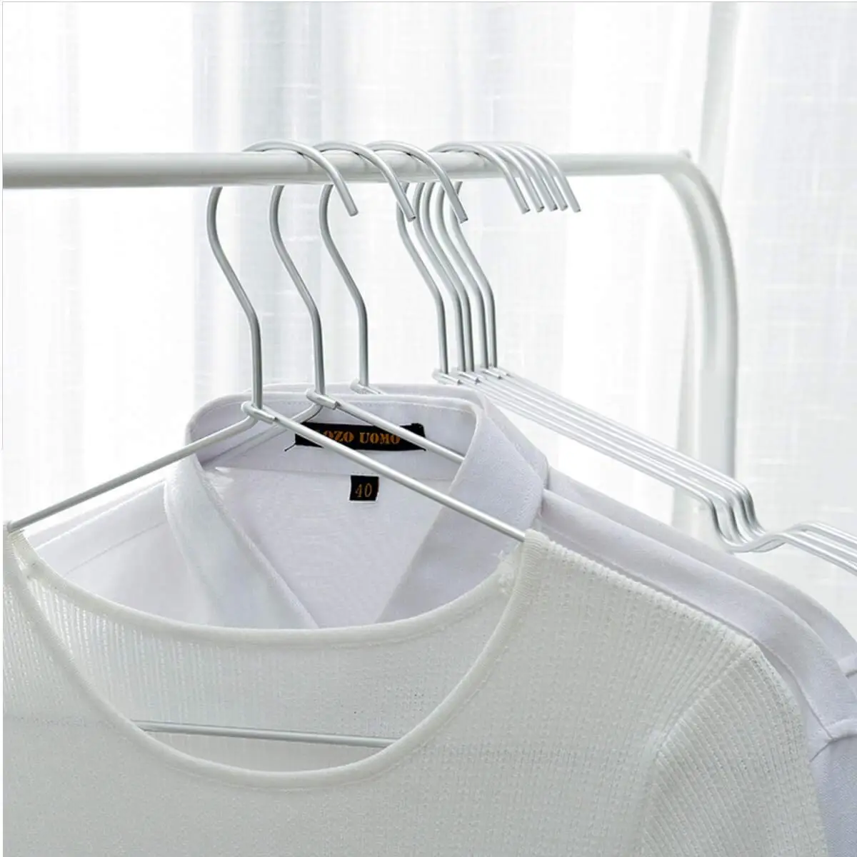 2022 new design durable metal hanger silver color clothes hanger