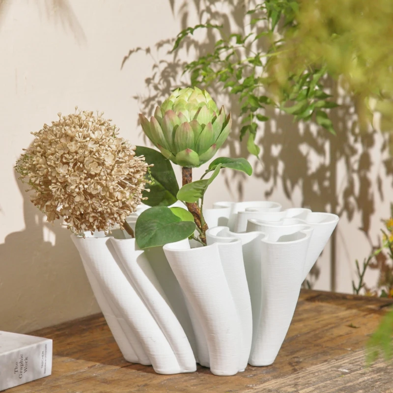 Minimalist Modern 3D Printing Ceramic Vase Flower Bouquet Pot Shape Wedding Nordic Vase for Living Room Hotel