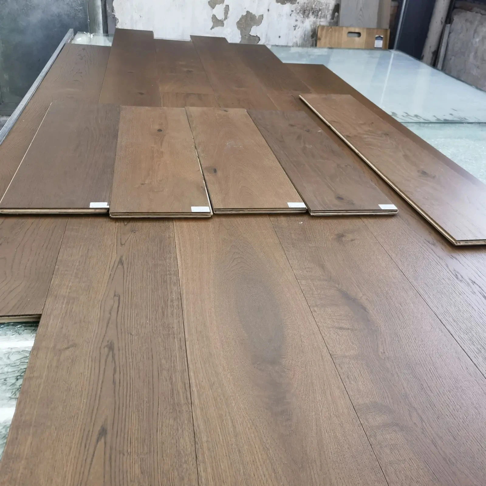 High Grade Parquet Oak Wood Flooring Tiles Antique Color Treatment