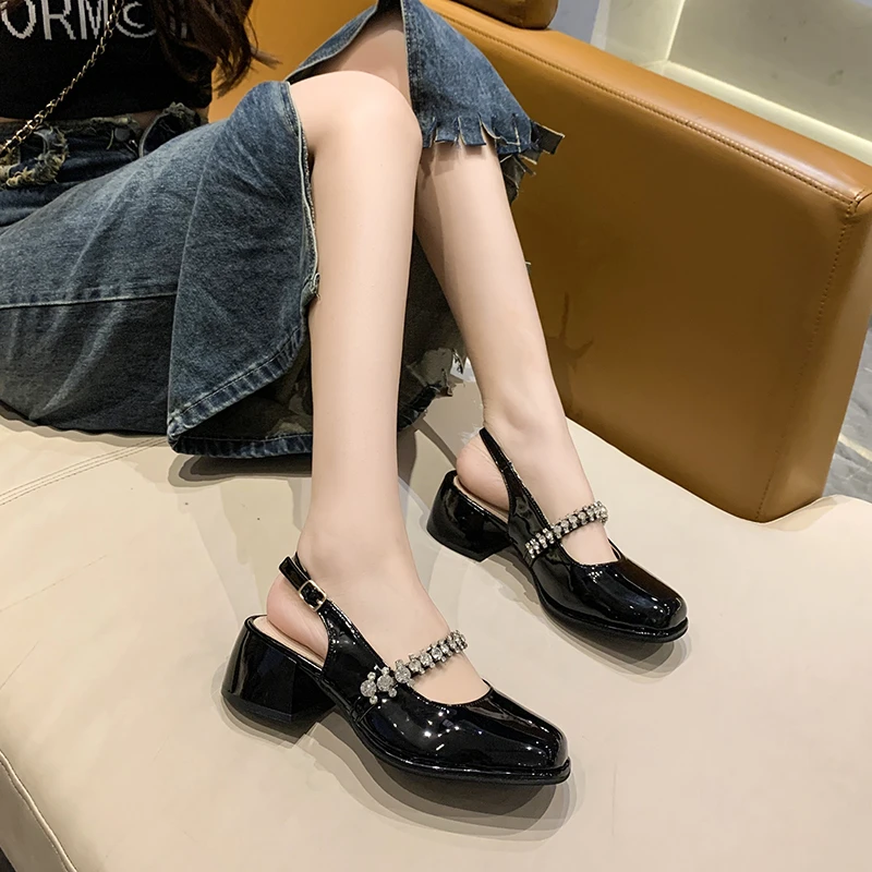 Lace Classic Sandals Comfortable Breathable Latest Design Casual Fashion Ladies Versatile Flat Heeled Shoes