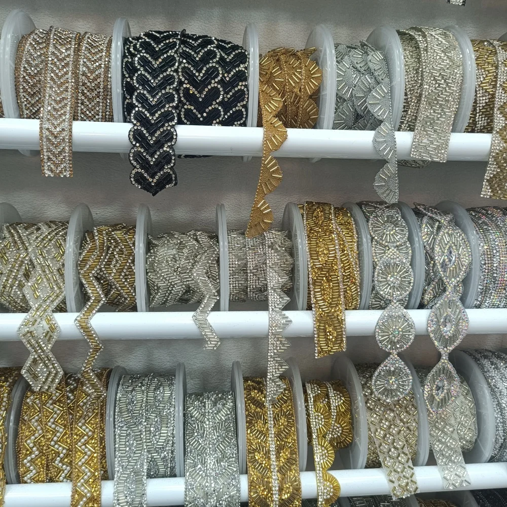 AFFINITY OEM Hot Sale 3D Design Custom Hotfix Pearl Rhinestone sheet Transfer Patches Iron-On ribbons For Clothing Accessories