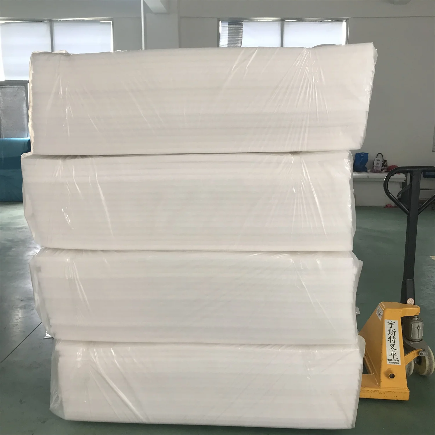 Shockproof cushioning material EPE foam sheet with high quality