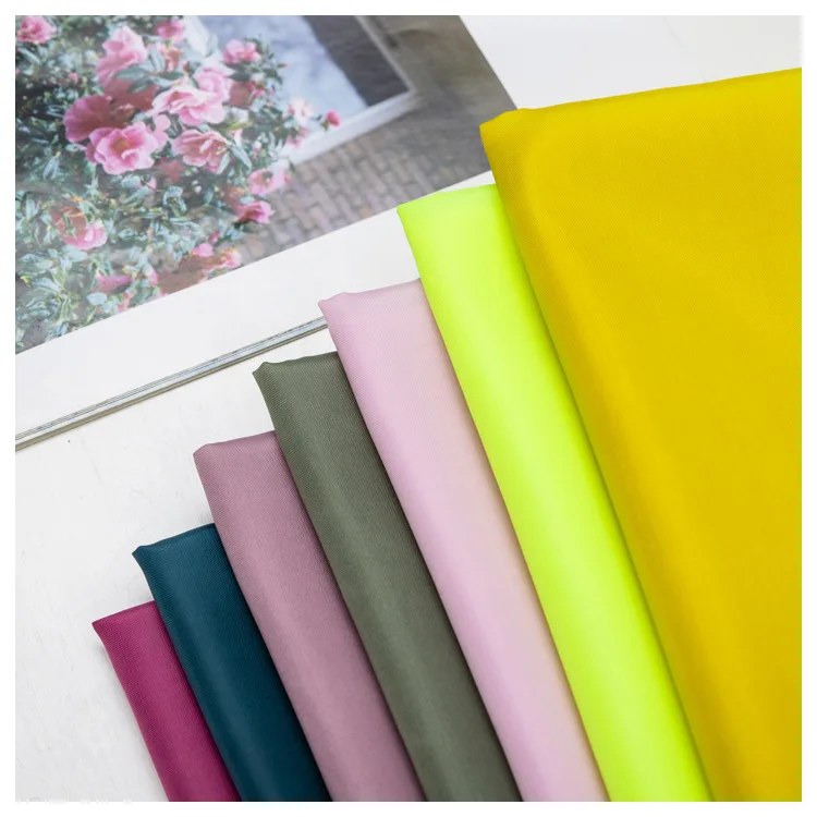 Китайский поставщик FDY/DTY 100% полиэстер 170t/190t/210t однотонная тафта для подкладки