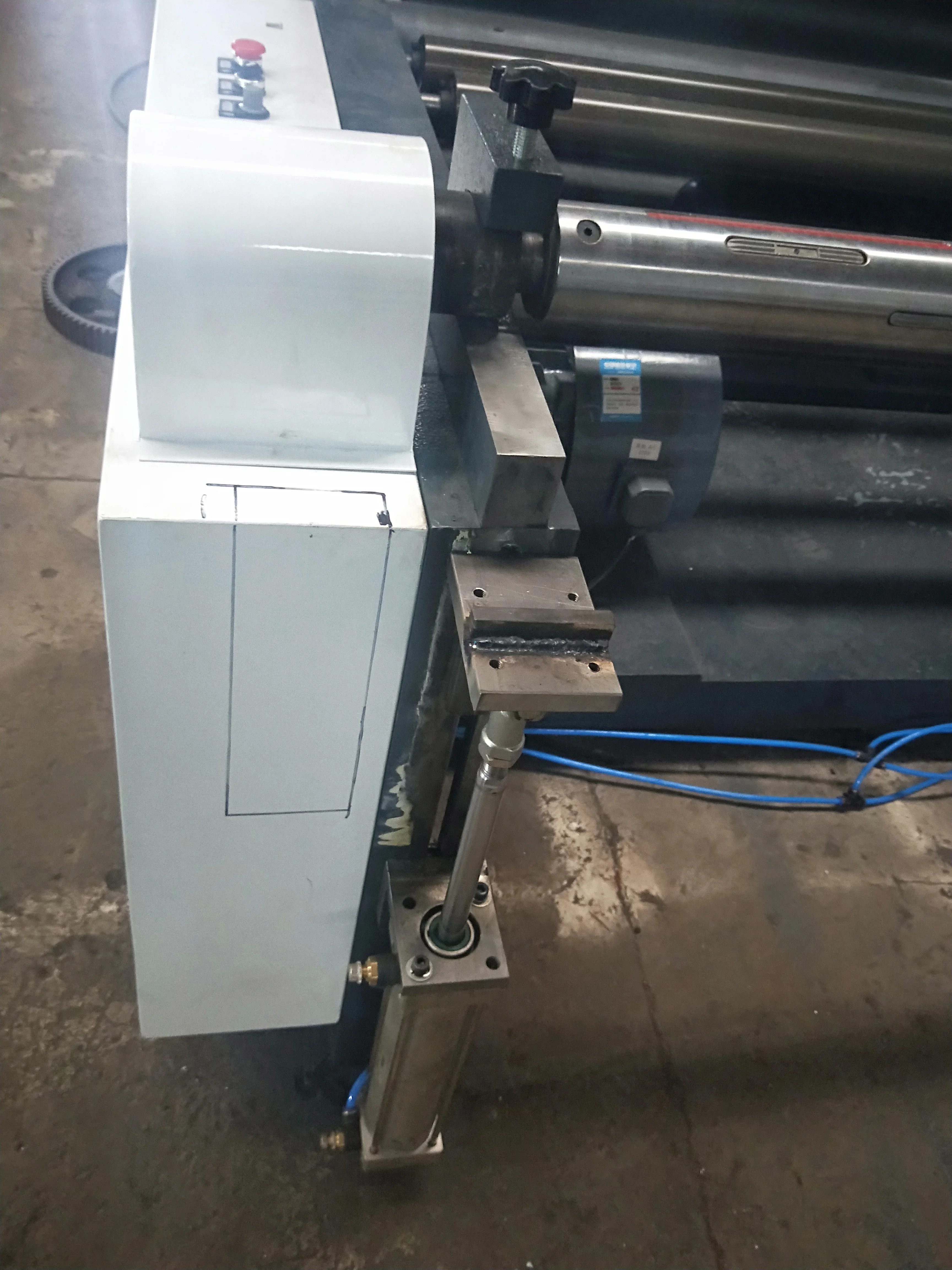 Hot Sale Pneumatic Gold Foil Digital Leather Logo Embossed Hot Stamping Machine