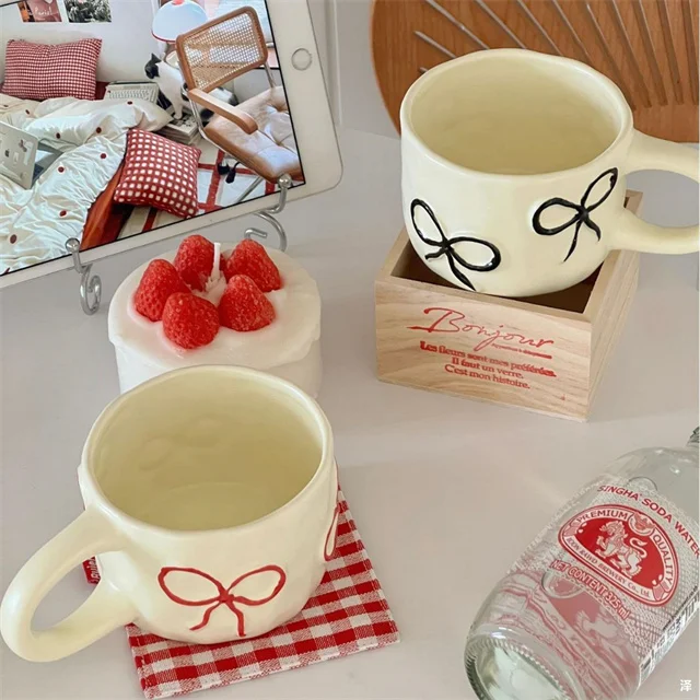 Creative Embossed Bow Ceramic Coffee Mug Large Ceramic Coffee Cups with Handle Nordic Coffee Cups for Cocoa Cappuccino Latte Tea