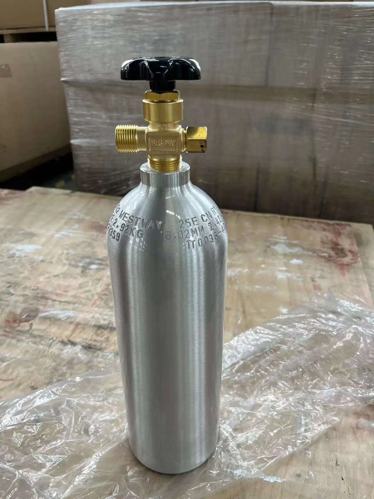 High Pressure CO2 Cylinder with Siphon Tube Cga320 Aluminum Tube Cylinder