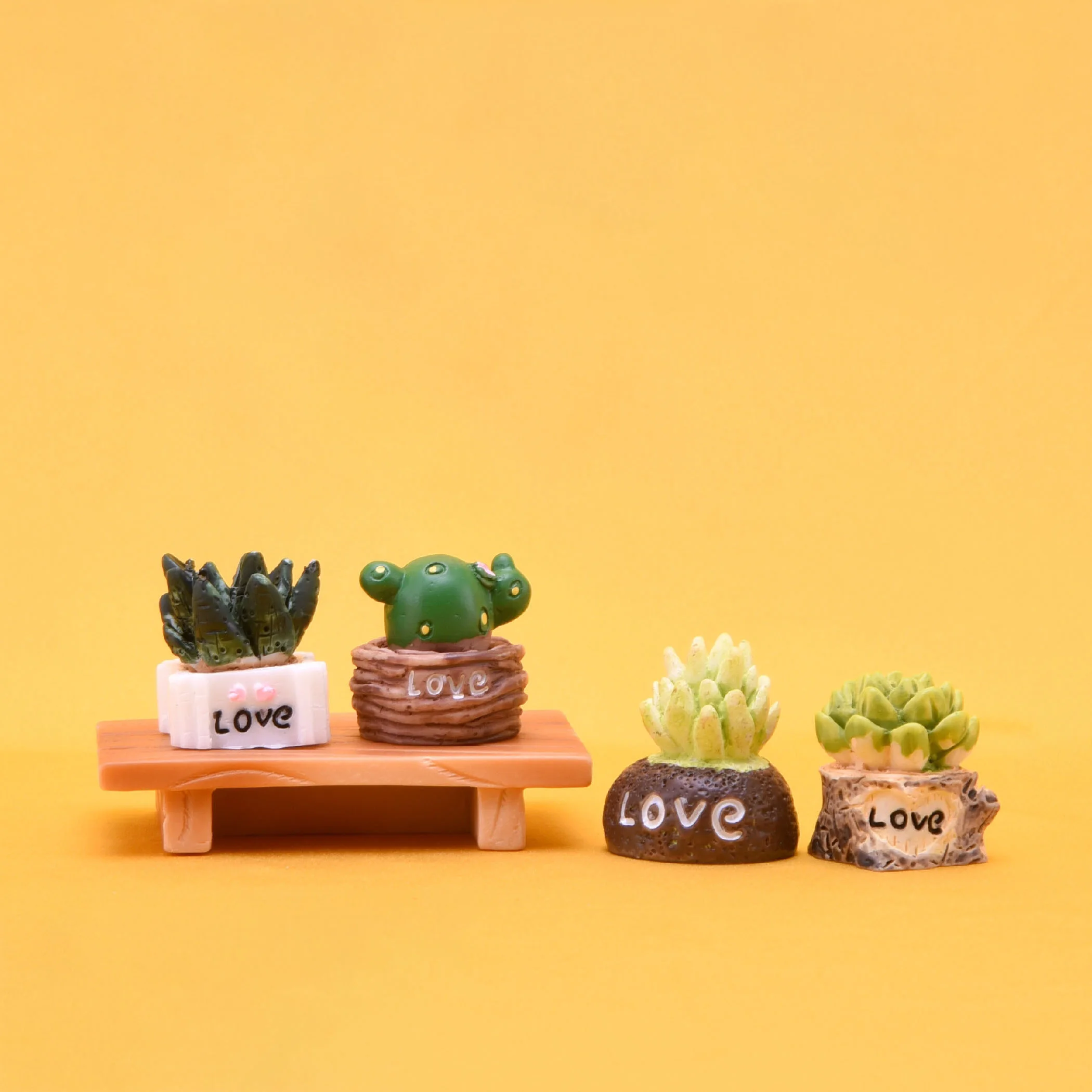 4 styles Cactus Succulents Flower Potted Bonsai Model Arificial Plant Figure Resin Craft Doll House Decor Terrarium Miniatures
