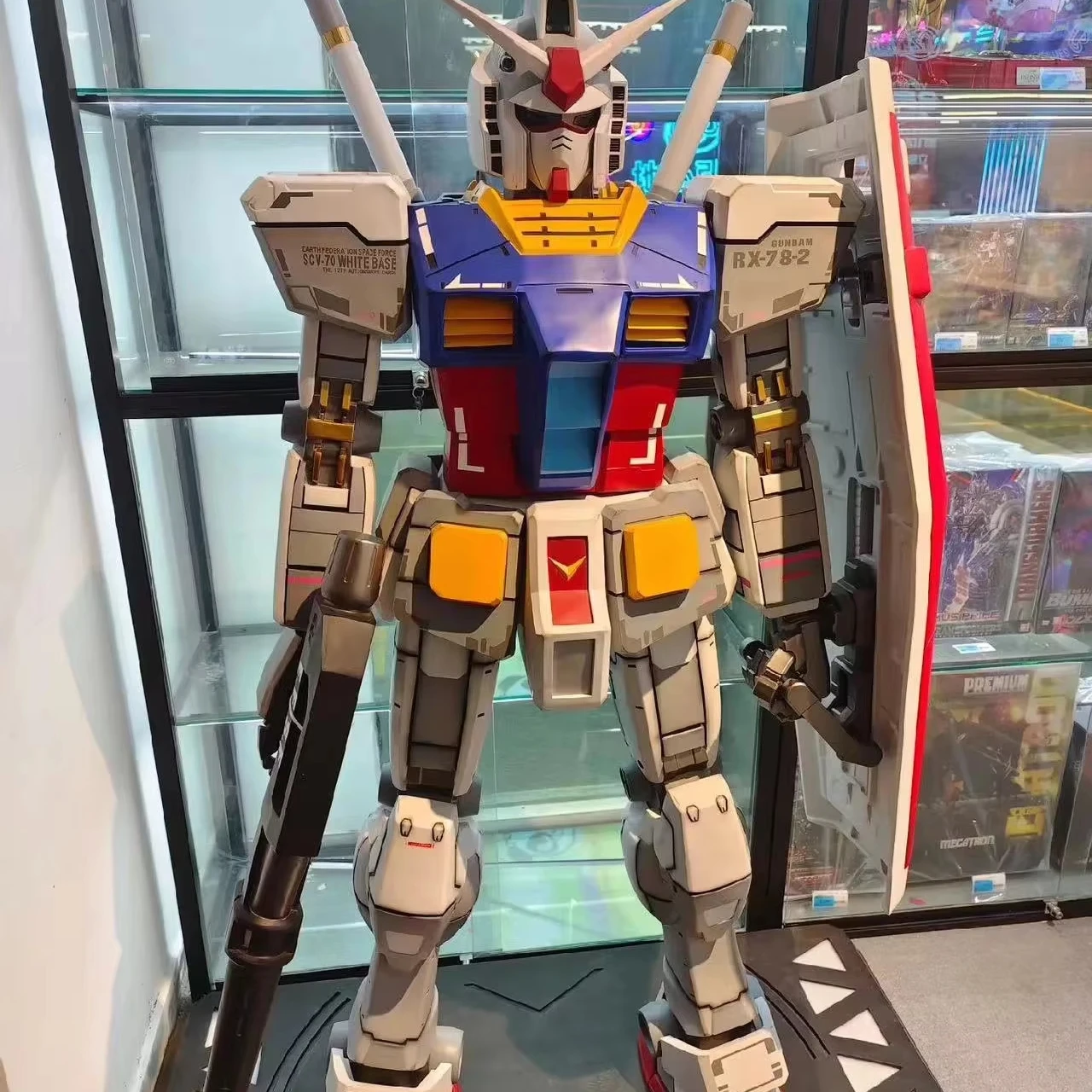 2024 домашний декор в натуральную величину RX78 Gundam статуя робота готовый запас скульптура из смолы для искусства и сада Лидер продаж