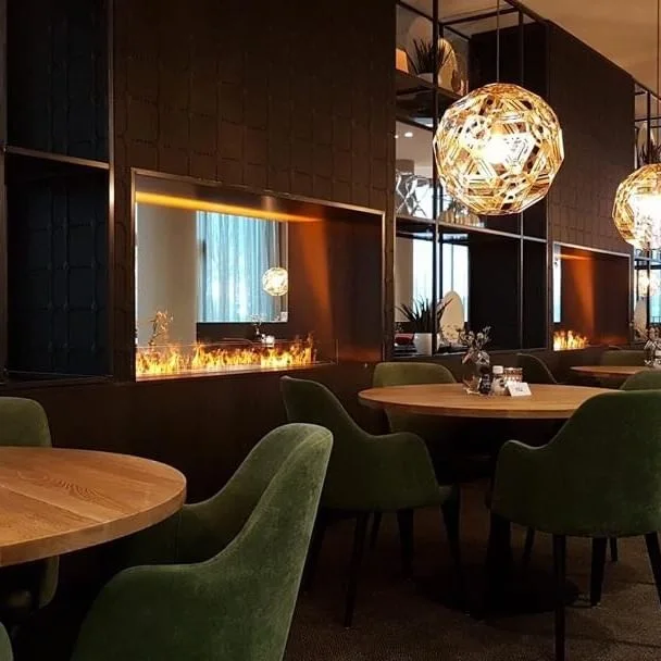 Modern carbon steel furnace real fire fireplace wood burning stove 3D linear electric water vapor fireplace living room decor