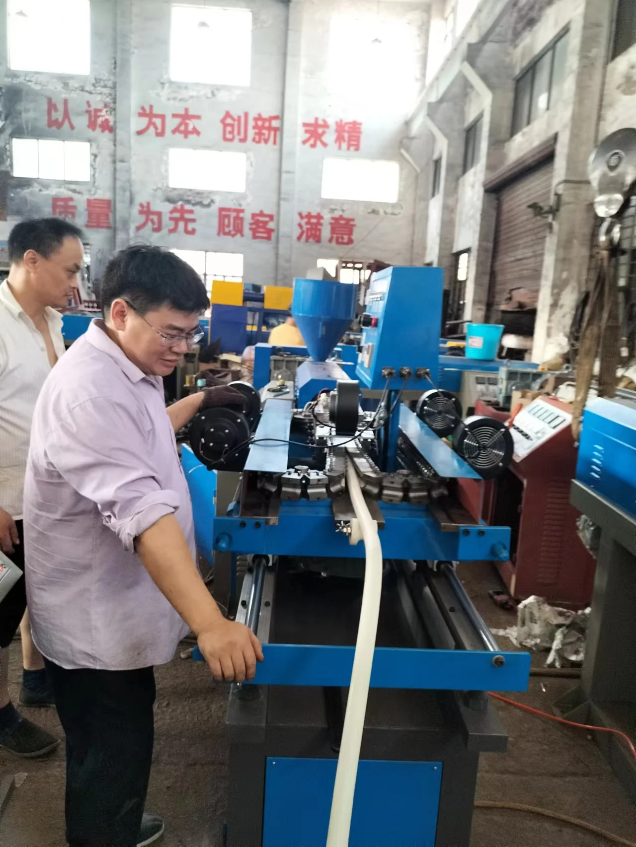 pe bellows black car wire harness protection pipe high temperature resistance and wear resistance bellows manufacturers