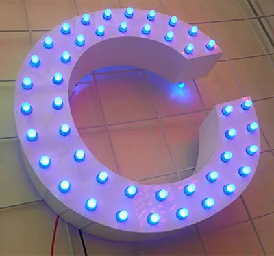 Наружная светодиодная рекламная 3D табличка с отверстиями буквами именная доска для магазина