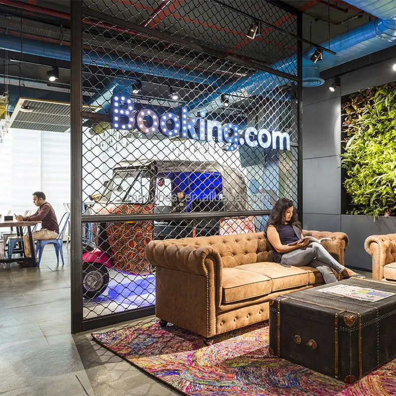 Modern Office Interior Expanded Mesh Ceiling Panel Aluminum Metal Screen Partition