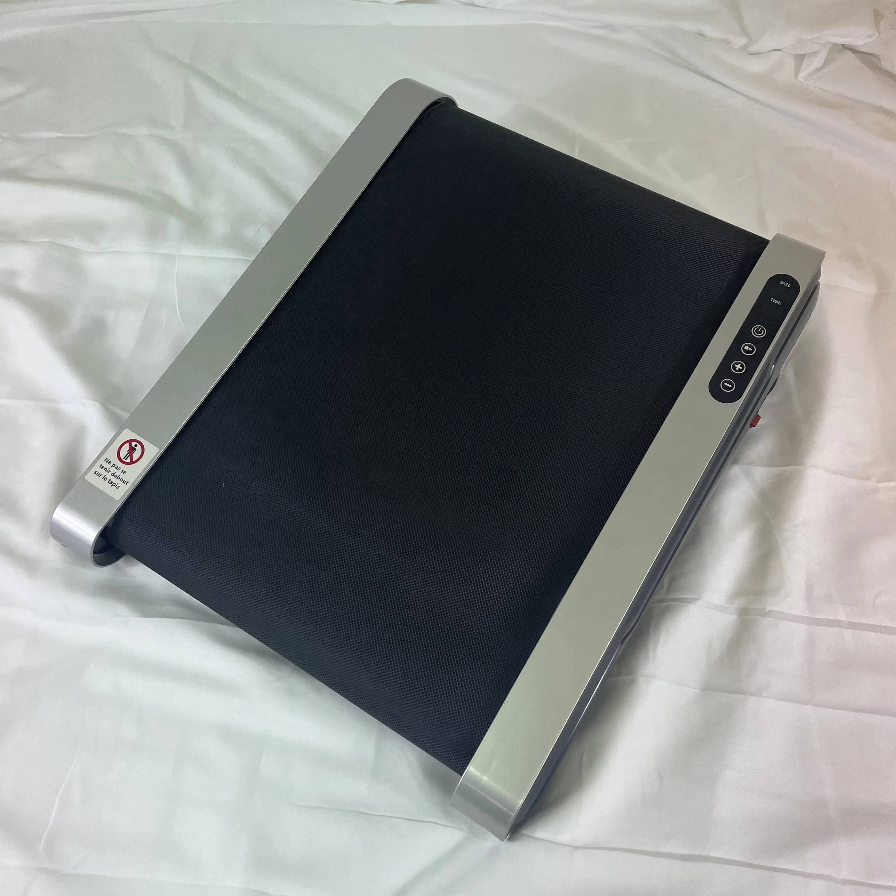 Running underdesk walking pad body building fat burning cardio training treadmill for home use