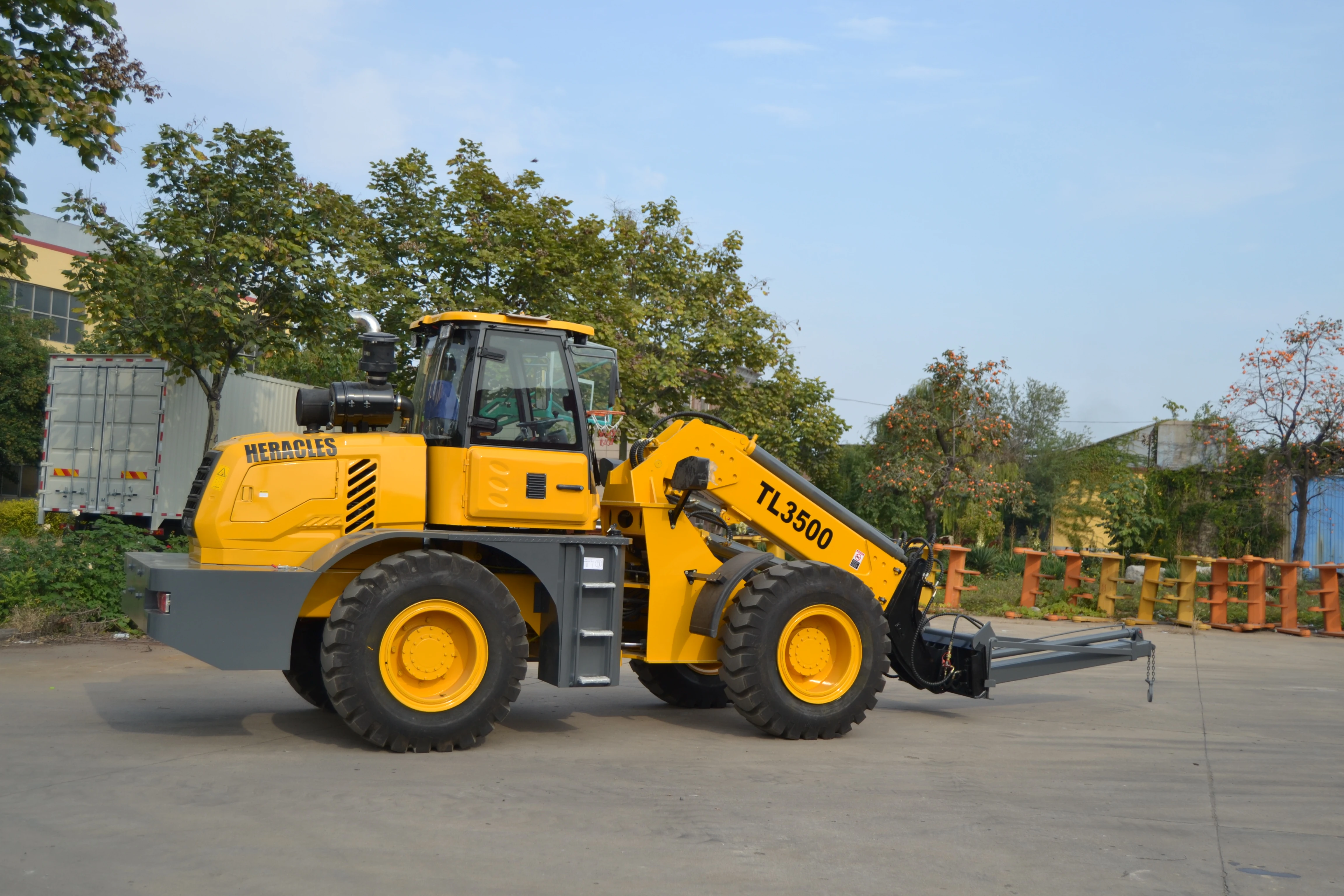 Factory HUAYA new TL2500 TL3000 3 3.5 4 4.5 5 ton mini telescopic wheel loader front end with cheap price