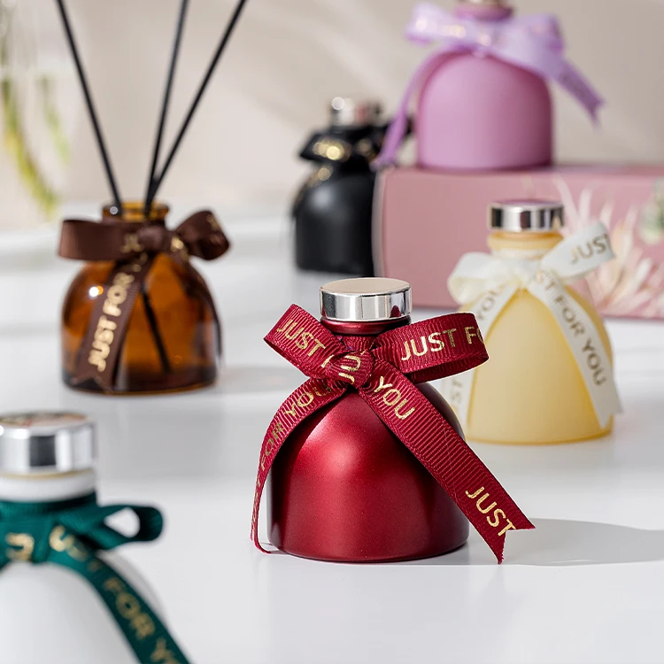 2022 Hotselling long lasting fragrance multiple custom personalized aroma floral reed diffuser