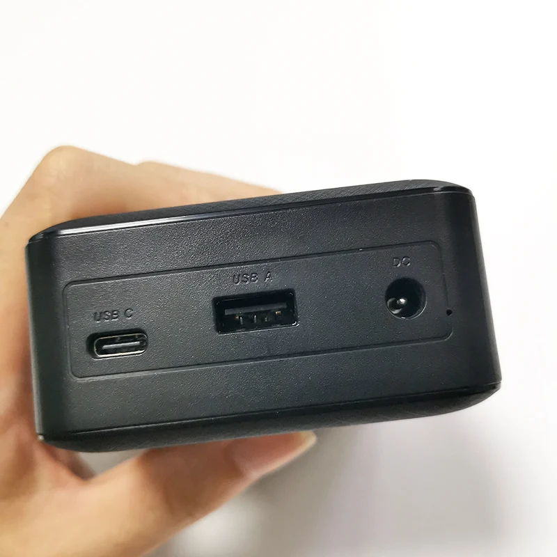 Convenient Power Station Fast Charging PowerBank Laptop Powerbank DC Power bank 12V 5A 16.5V 19V 20V 24V 1A 2A 3A 4A QC3.0