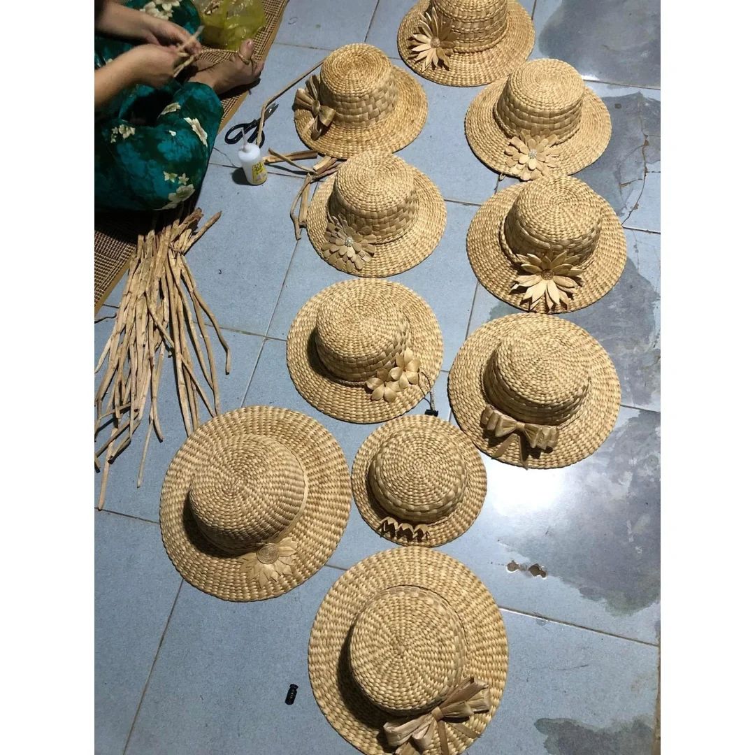 New Items Foldable Straw Hat Beach Summer Women Straw Hats Wavy Wide Brim Girly Sun Hat Youthful Style