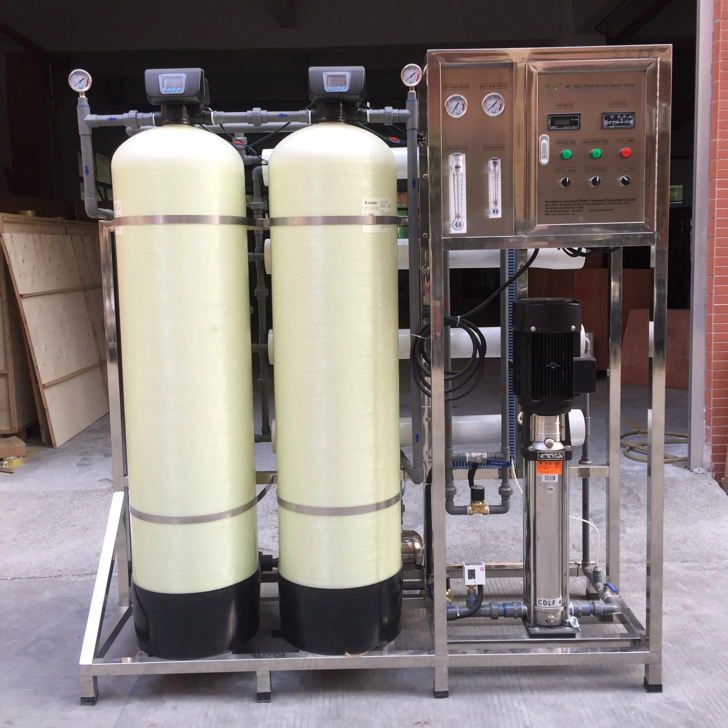Commercial use containerized seawater desalination plant reverse osmosis system seawater and brackish water desalination machine
