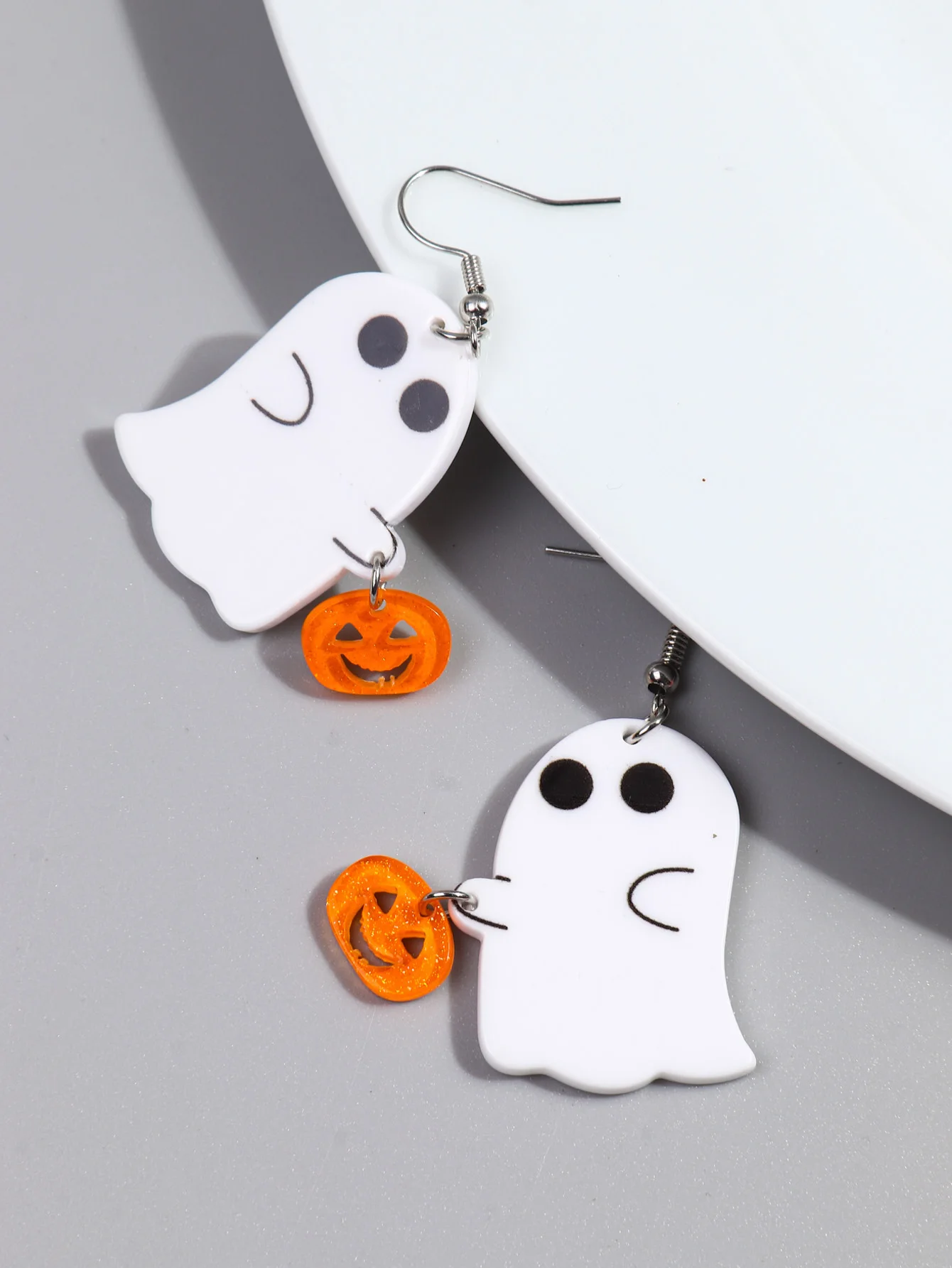 2024 Popular Halloween jewelry gift Cute Spooky Hollow Pumpkin Student Accessories Cartoon Simple Acrylic Printed Drop Earrings