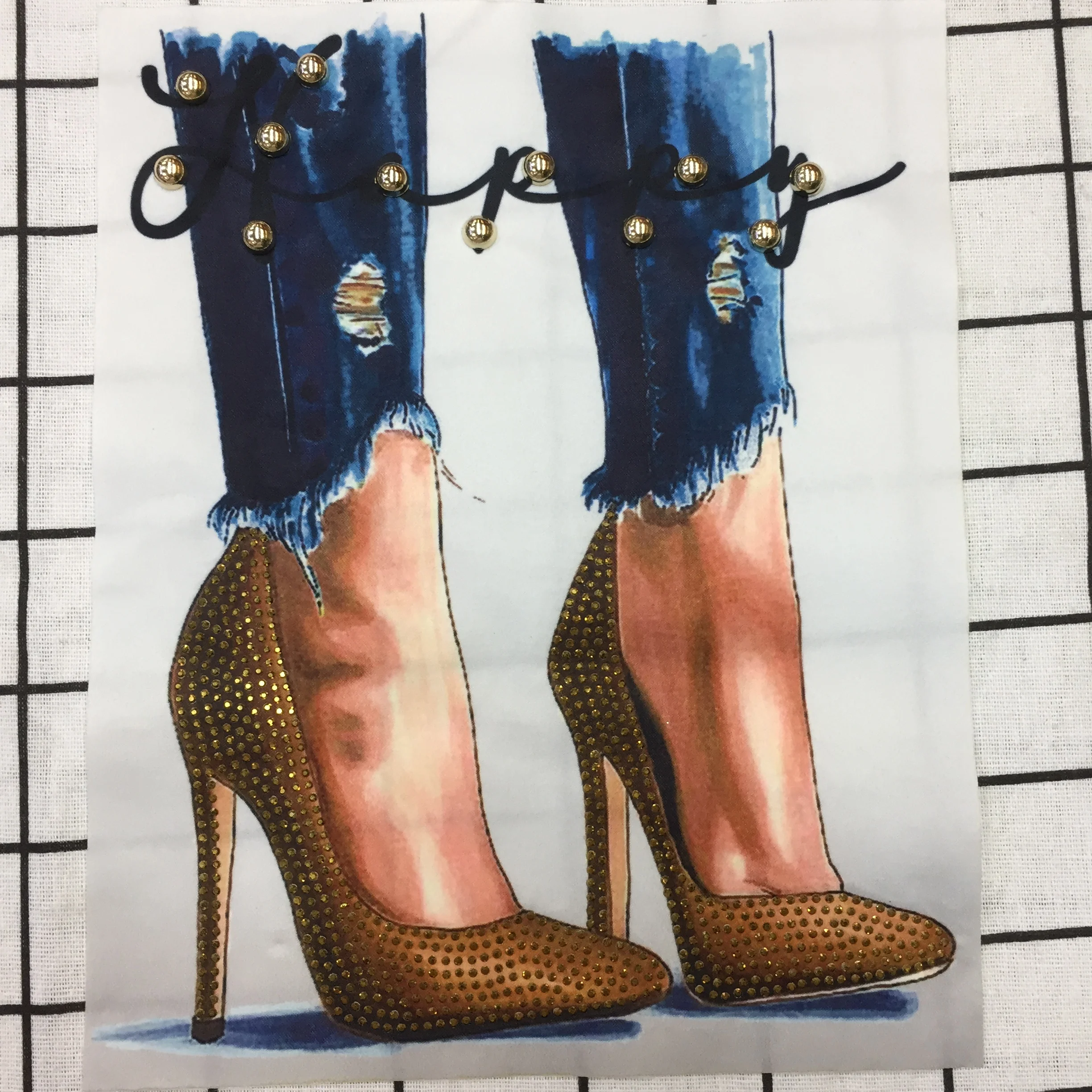 High Quality Cheap Custom Made Clothing Embroidery Patches Brand Iron On Embroidered Patch