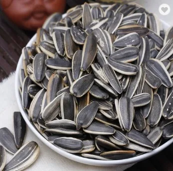 Retail and wholesale Chinese raw and dried bakery grade hulled sunflower seed price