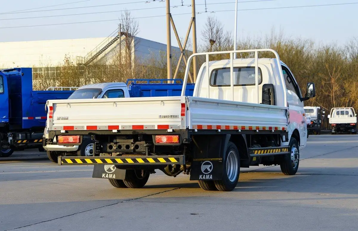 Новый грузовой автомобиль KAMA X3 Mini 4x2 4x4 правый руль 4 м 0 5 тонна 2 тонны легкий грузовик шасси