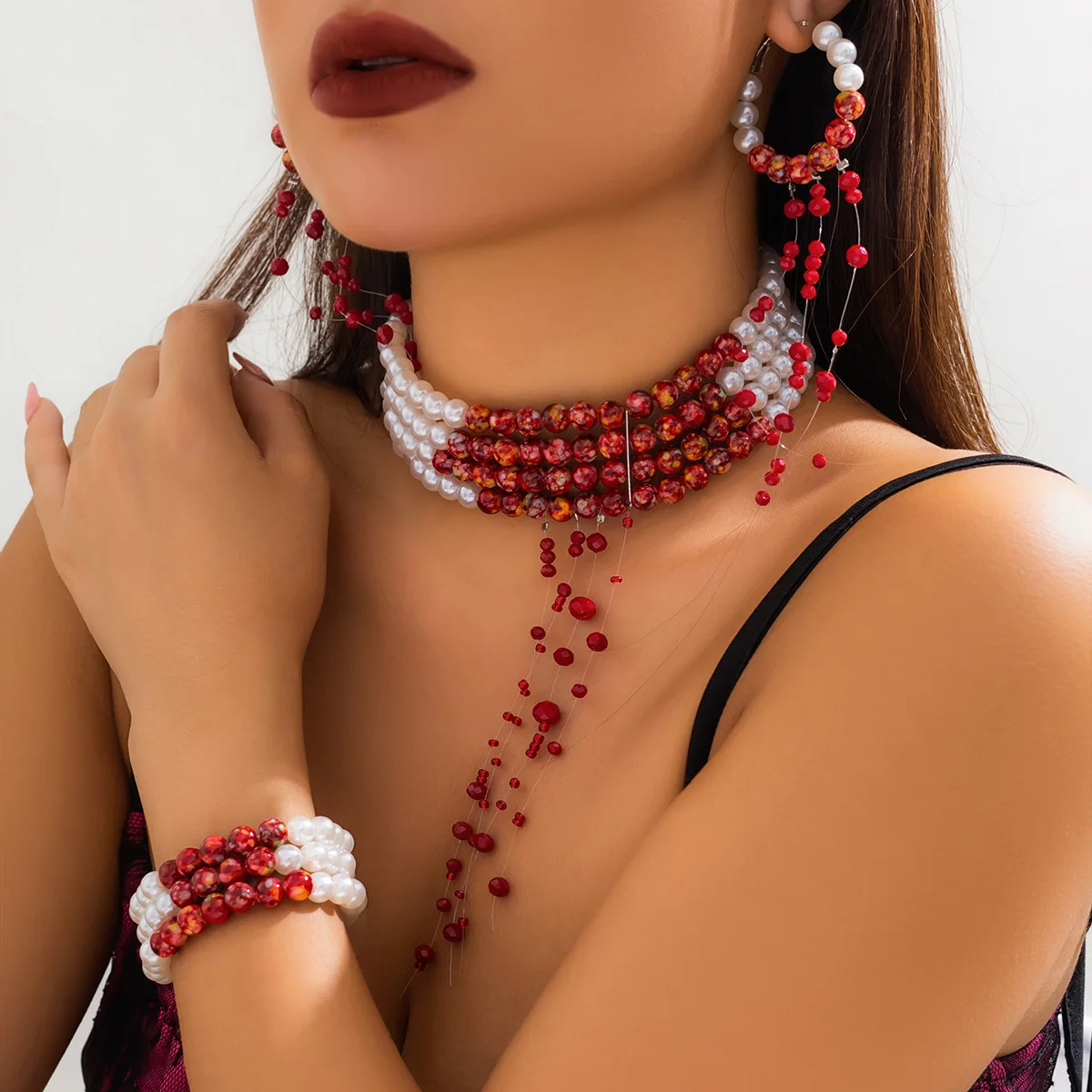 Vintage Red Blood Pattern Tassel Pendant Necklace Women Multilayer Imitation Pearl Crystal Bead Chain Gothic Style Party