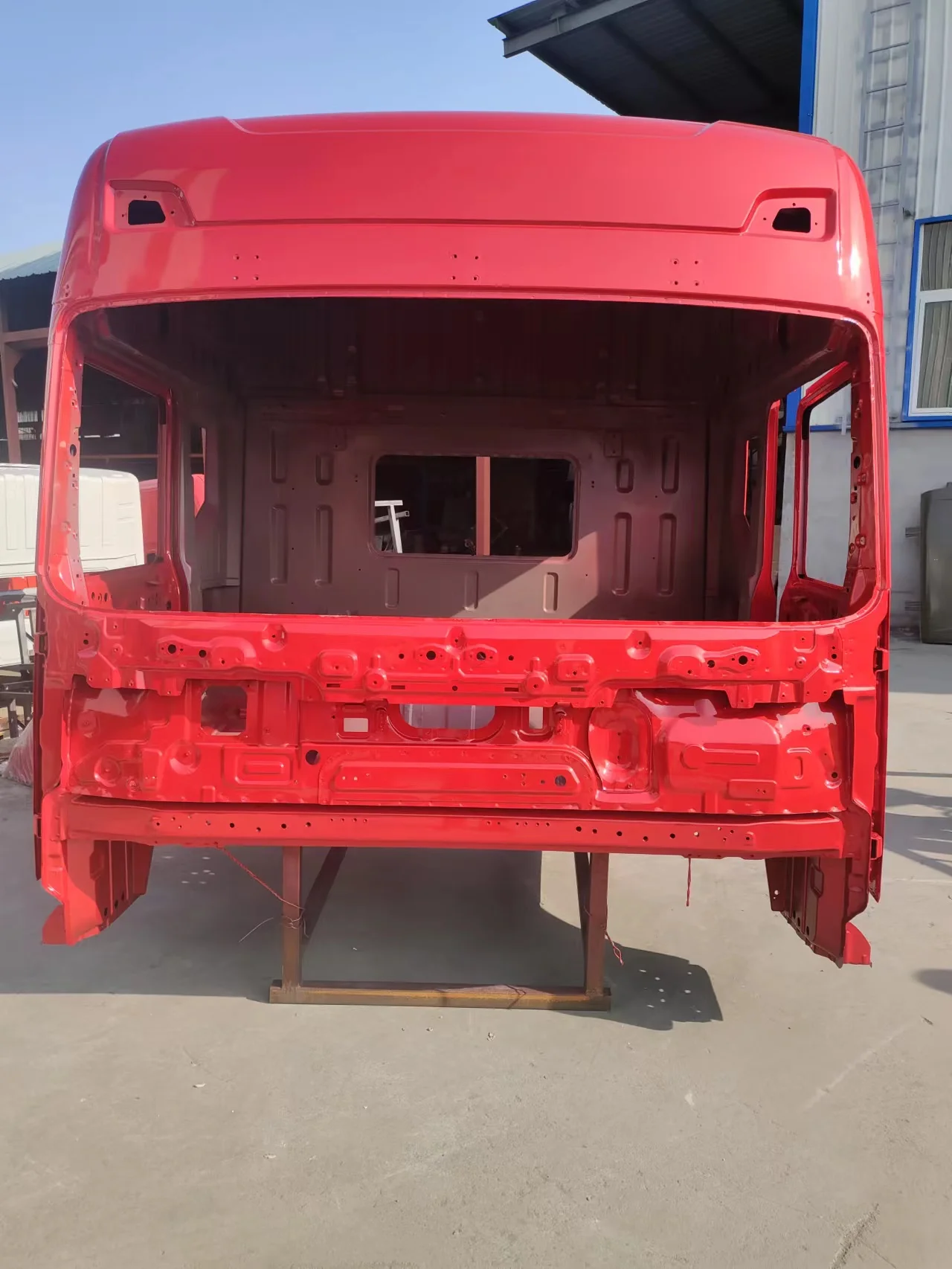 Steel Part Manufacturer Body Spare Parts Cab Assembly Truck D12 Body Shell