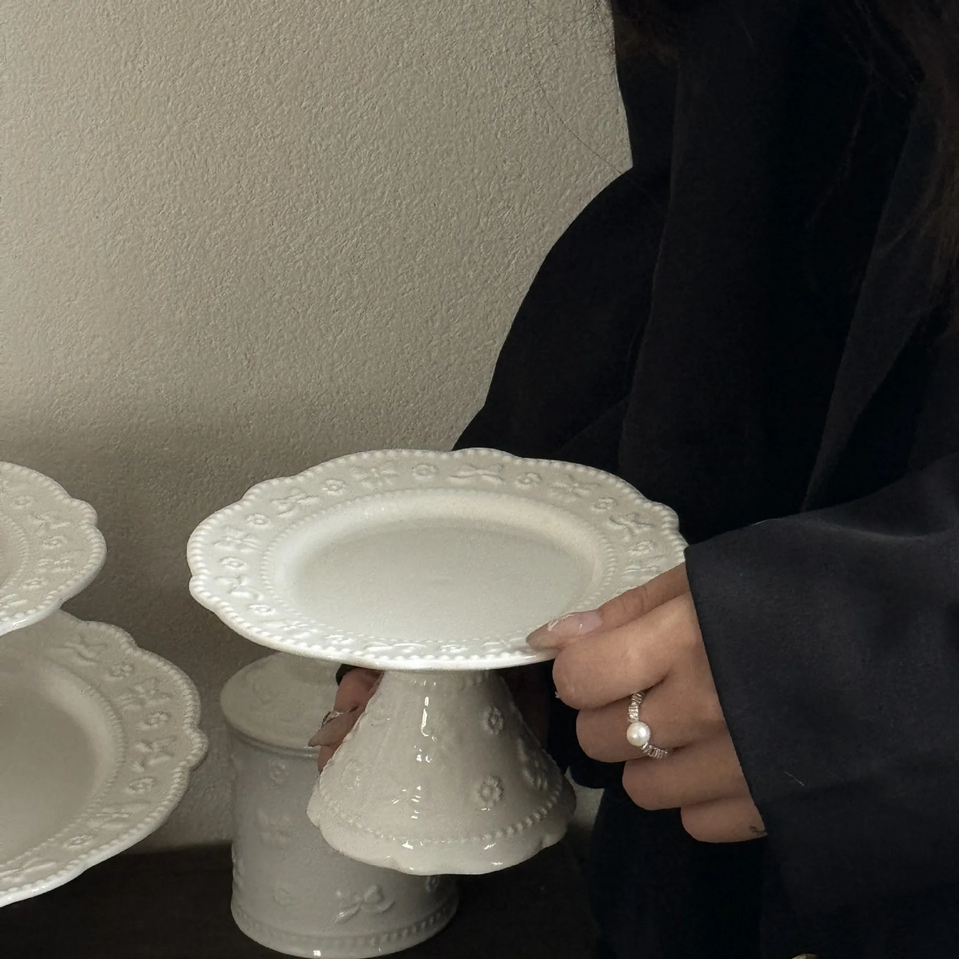 Luxury custom unique embossed design porcelain fruit plate serving tray white decorative wedding ceramic tableware