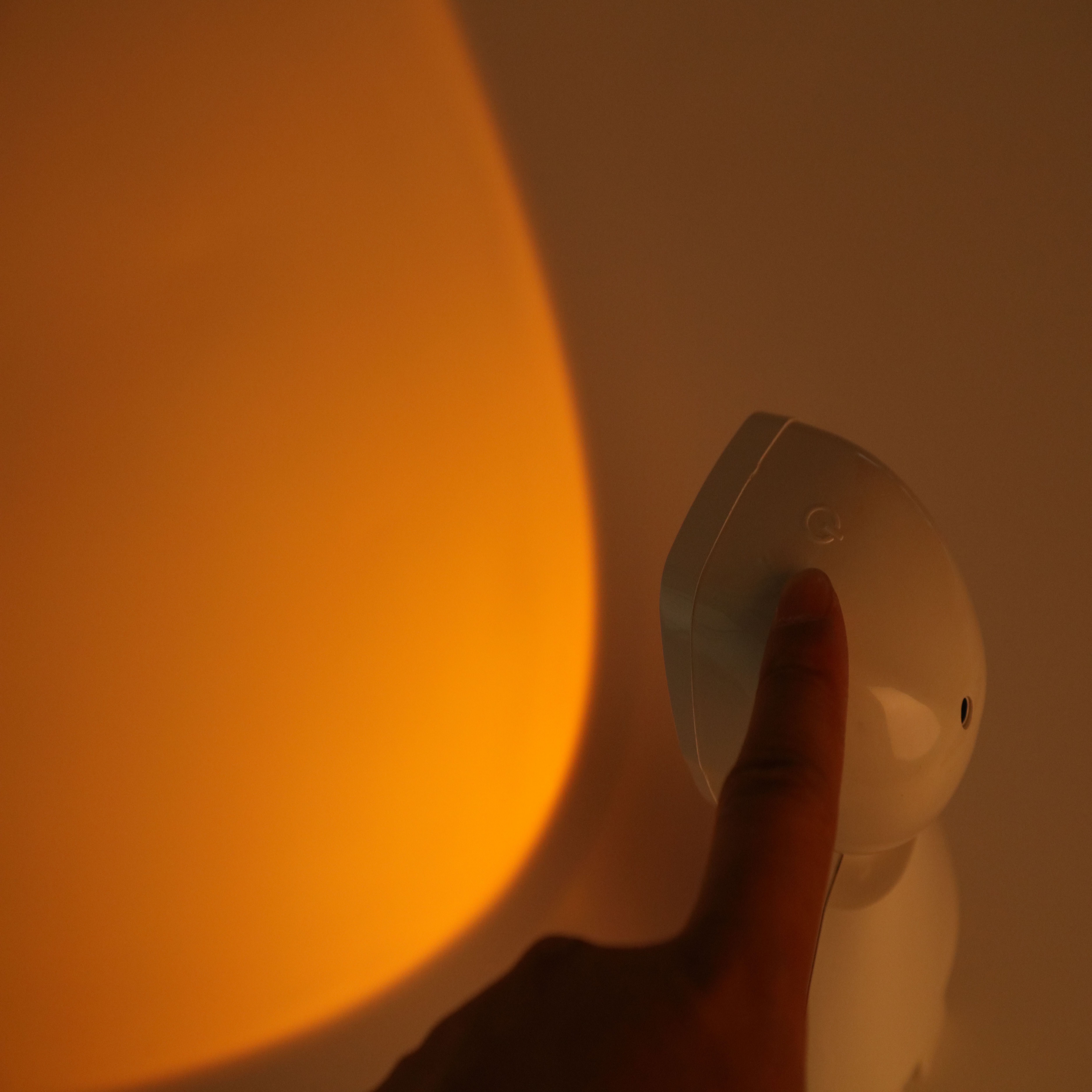 Photography living room bedroom table halo led nightscape sunset lamp, rainbow modern LED floor lamp sunset projection lamp