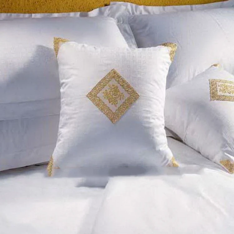 
Хорошо продаваемый новый тип жаккардовых отелей 100% хлопок пользовательская Больничная вышитая Водонепроницаемая наволочка 