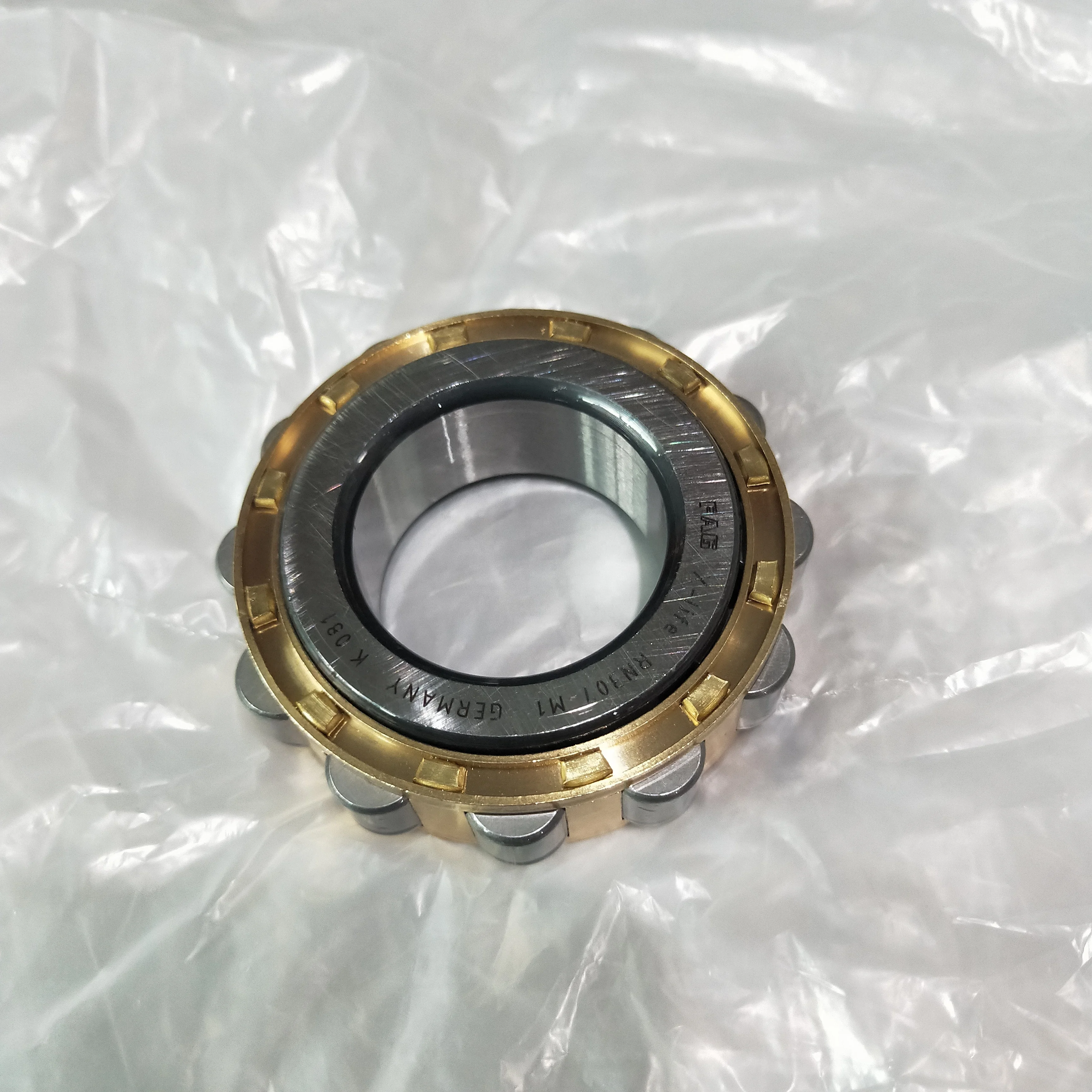 eccentric roller bearing RN312 M RN312 cylindrical roller bearing