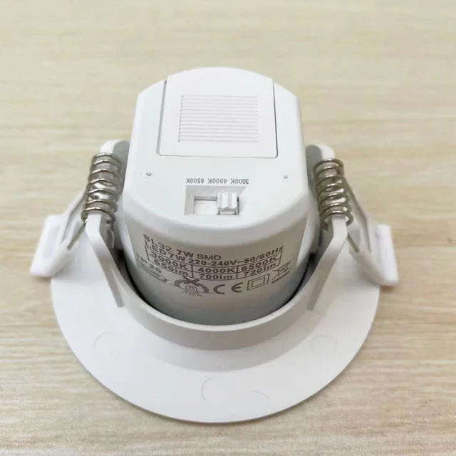 Adjustable Honeycomb Antiglare CCT Changeable  7w 60mm 70mm Led Downlight