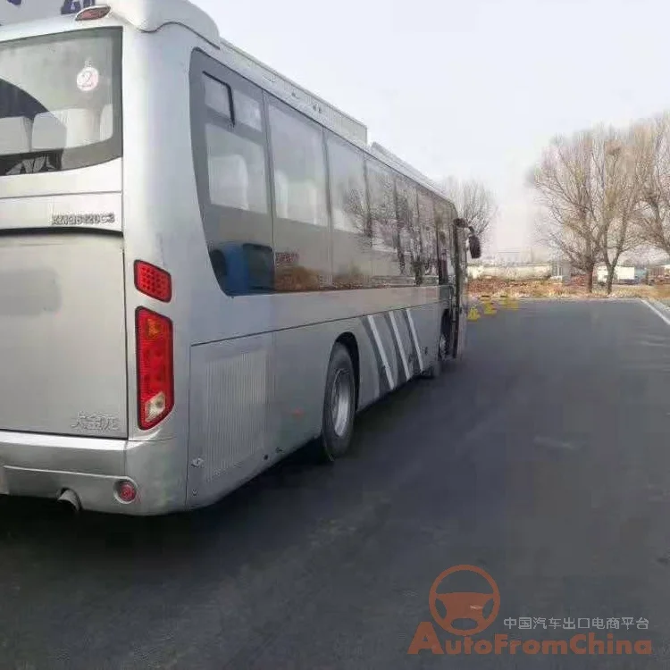 2015 Used Golden Dragon XMQ 6120C3 Coach Bus, 67 Seats Diesel Engine LHD