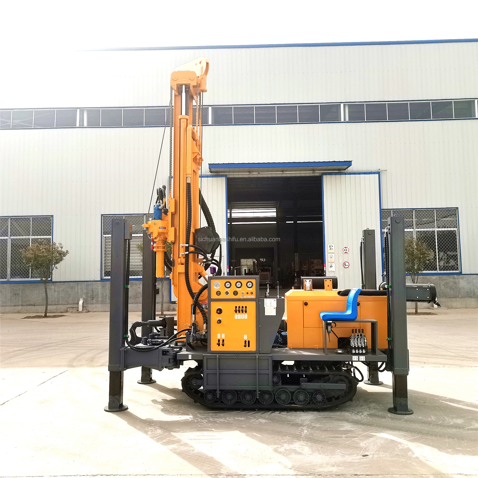 China best mobile water drilling machine 200m artesian well ground water drill rig portable borehole drilling rig