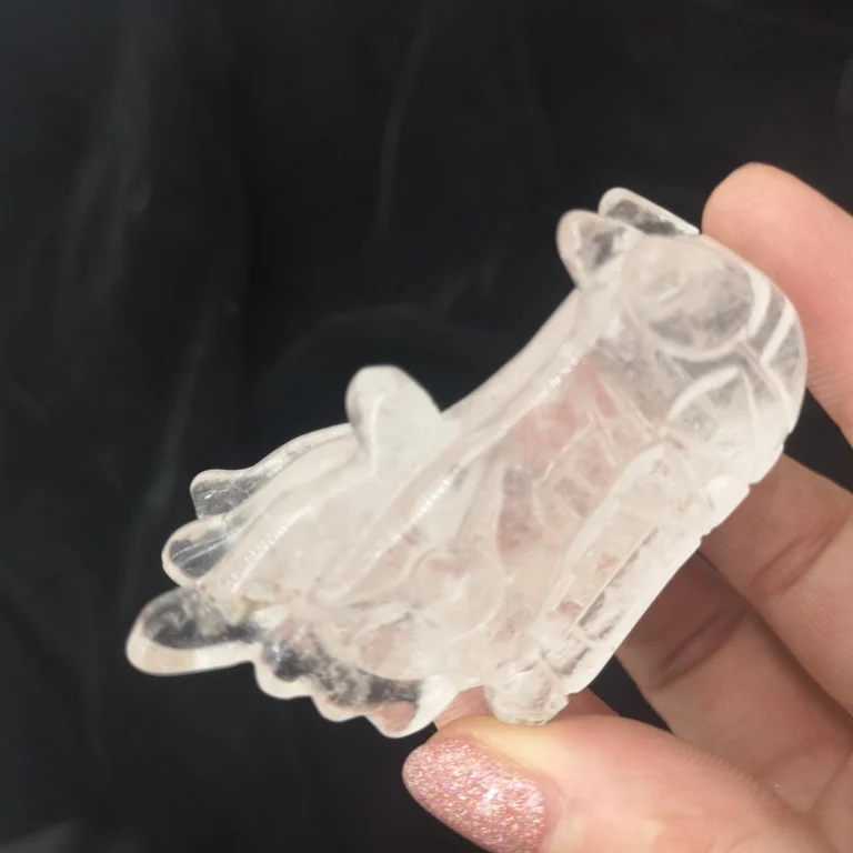 Mess Sale Natural Gemstone Crystal Carving Dragon Head White Crystal Crystal Craft