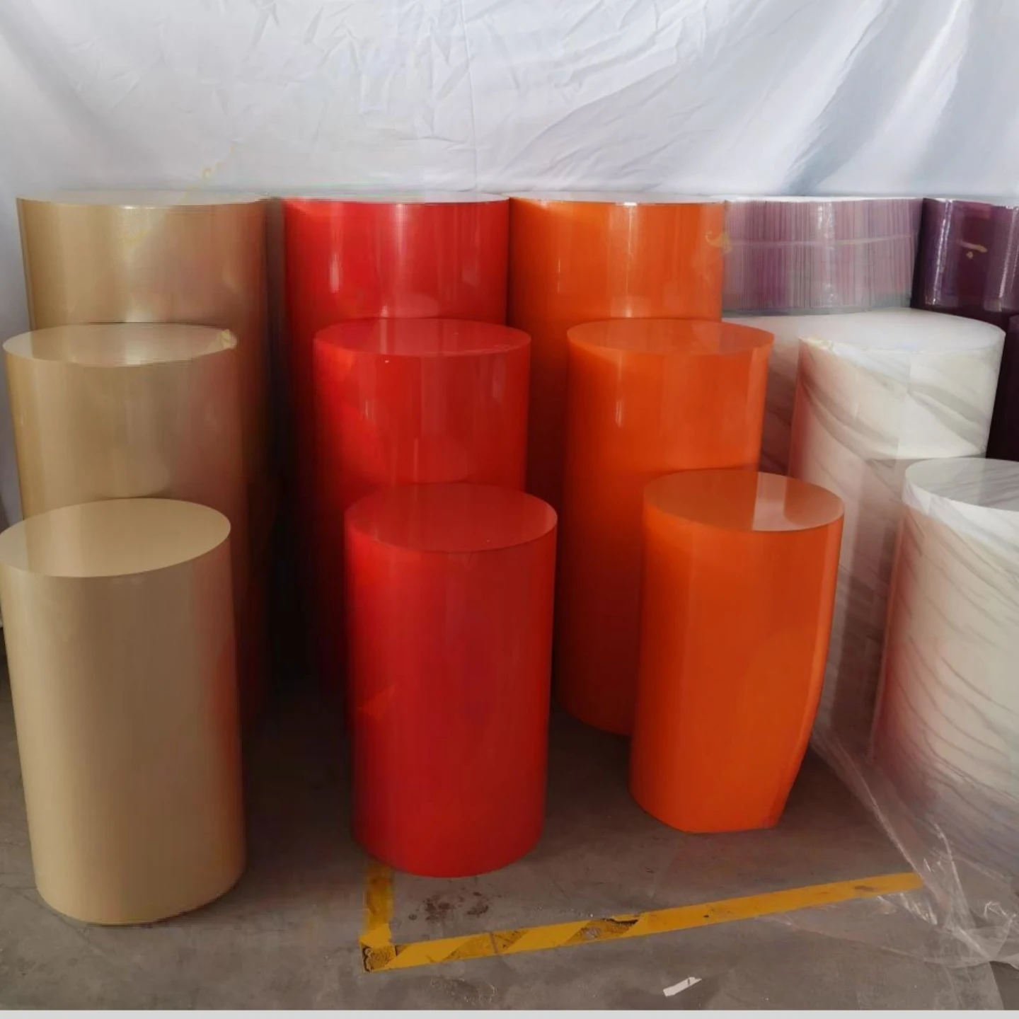 food riser set custom cylinder red buffet large table glass stand shelf transparent black white acrylic buffet display risers