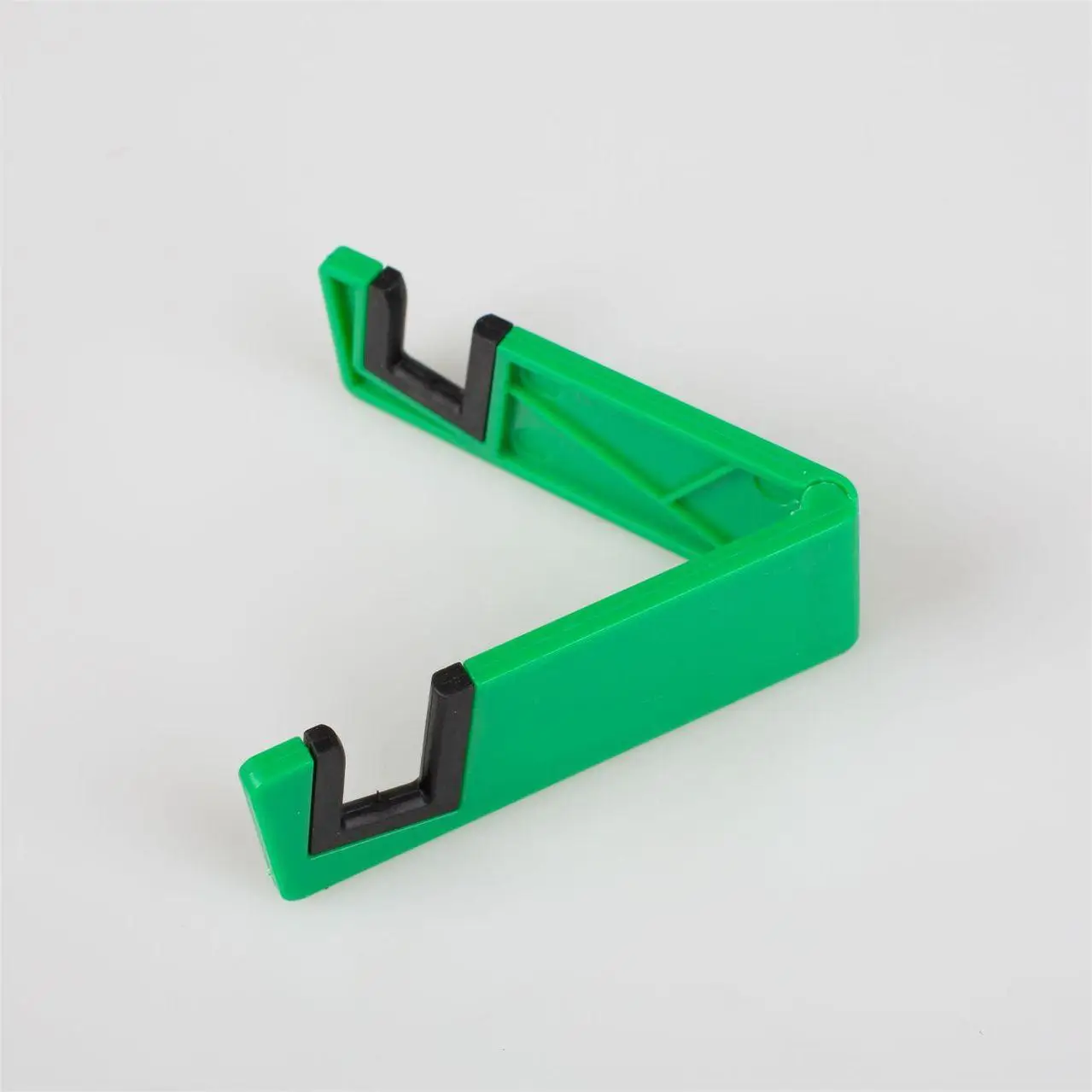 High Quality Travel Plastic Folding V Shaped Mobile Phone Holders Stand for Desk with  your  logo