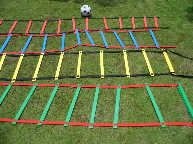 High Quality PP Adjustable Training Football Ladder With Carry Bag Multiple Specifications Agility Ladder
