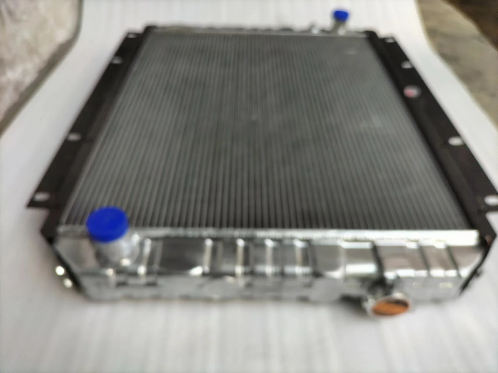 Engine Parts  EX200-1 Radiator for Water tank with High Quality