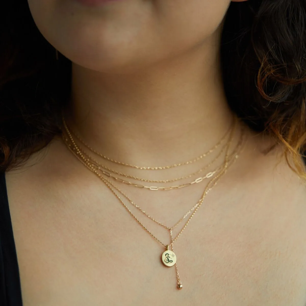 Beautiful Handmade Enameled Animal Shark Snake Pattern Coin Pendant Necklace No Fade Stainless Steel Oil Drip Flower Necklace