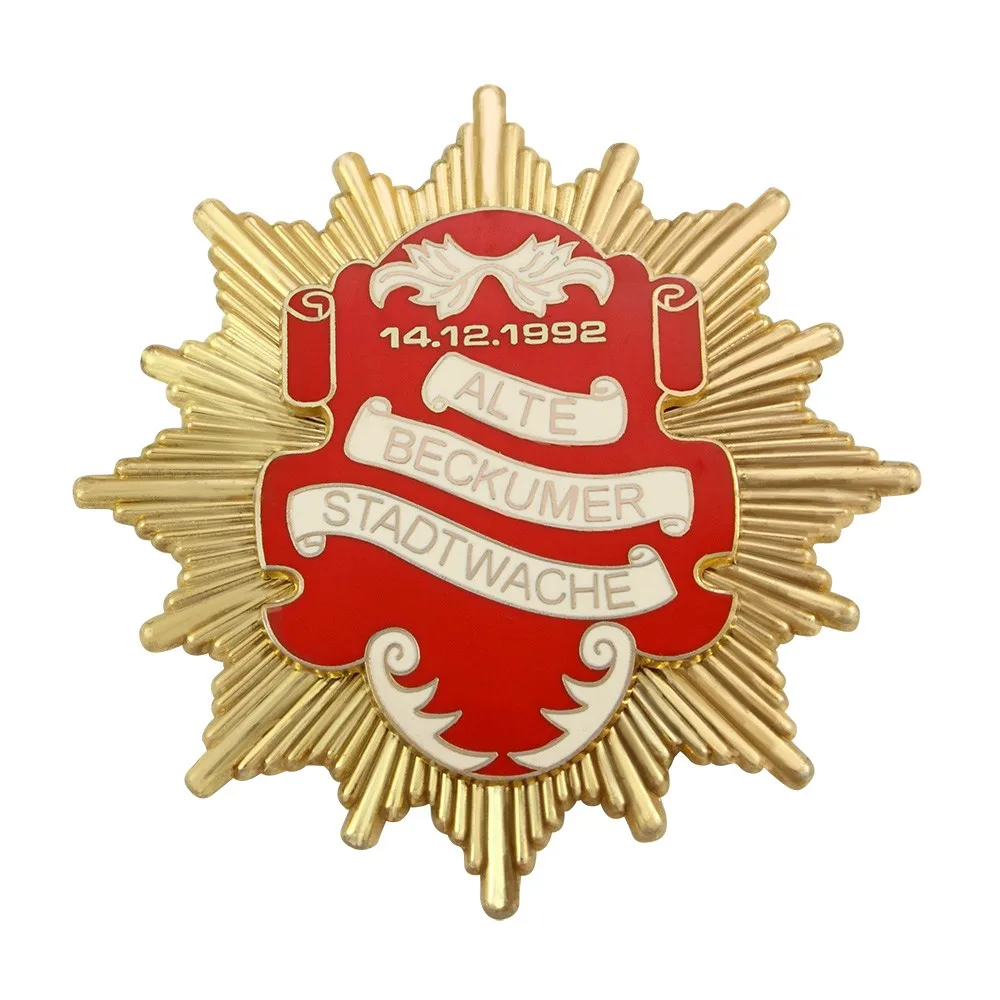Factory direct metal enamel star badge custom lapel pin badge