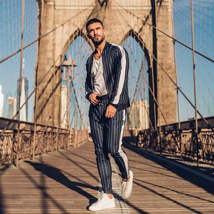 New style casual  fitness workout gym set strips mens plain tracksuit