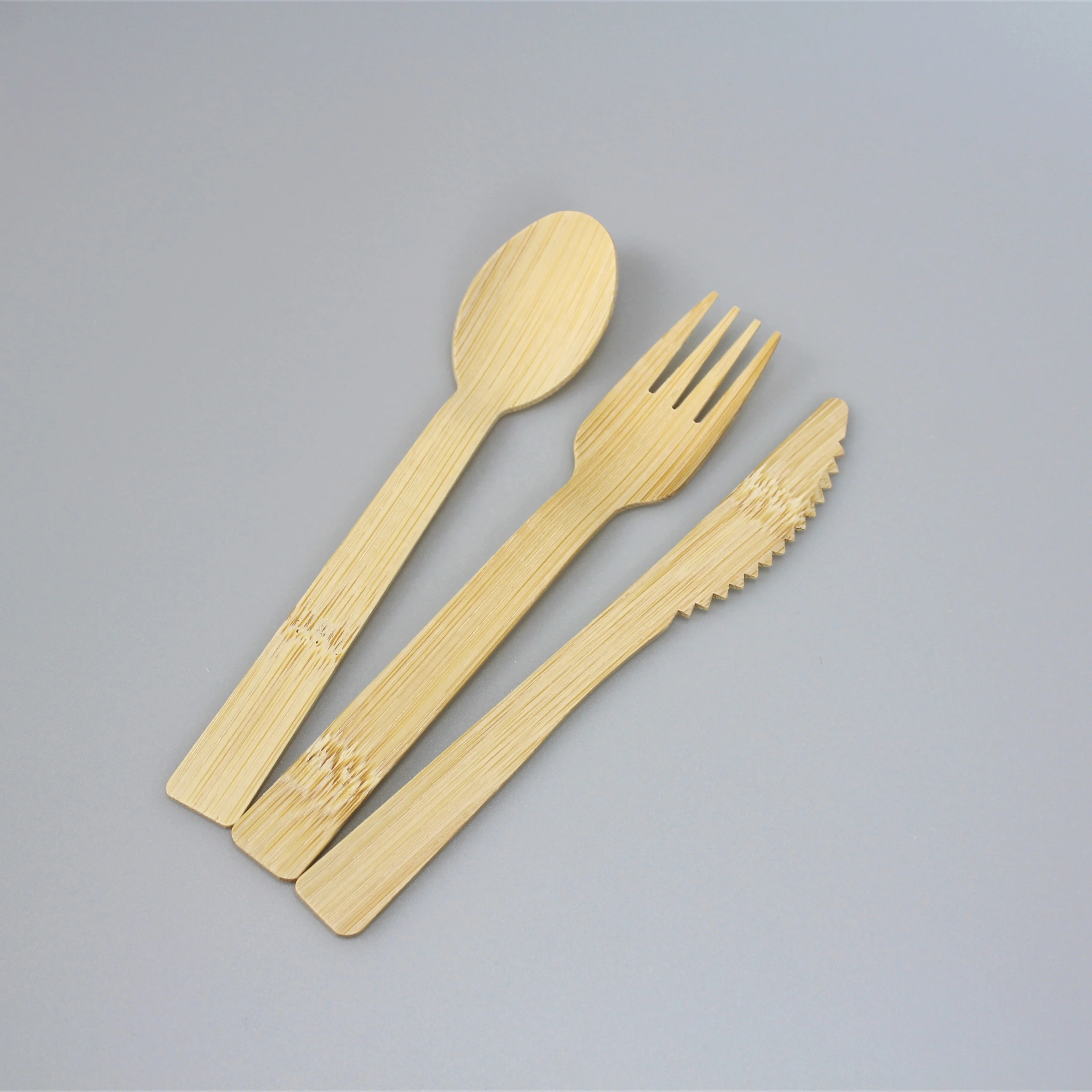 
Amazon Best Seller Bamboo Fork Knife Wholesale Custom LOGO Disposable Bamboo Kitchen Spoon Knife Set Fork Cutlery Flatware 
